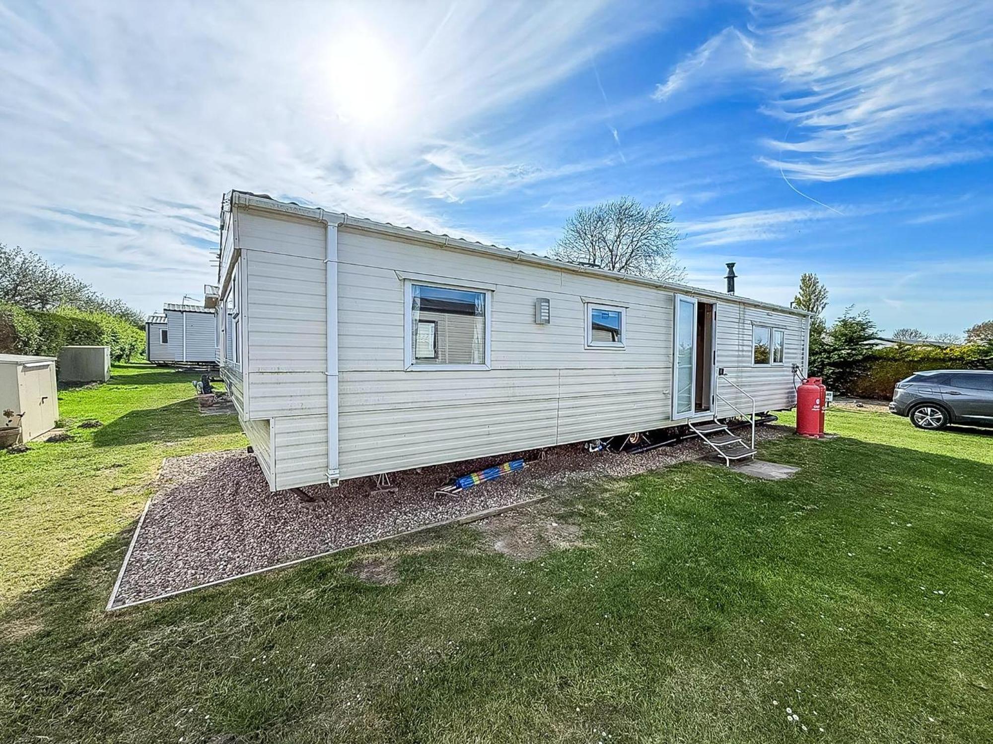 Lovely 6 Berth Caravan At Sunnydale Holiday Park Ref 35375S Louth  Εξωτερικό φωτογραφία